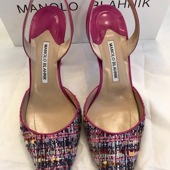 Manolo Blahnik “Carolyne” fabric sling-back pump - Picture 3 of 5